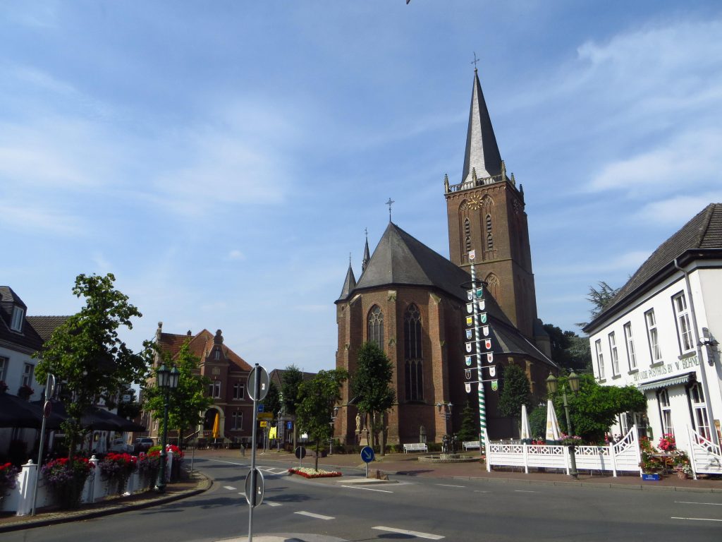 De kerk in Elten (D).