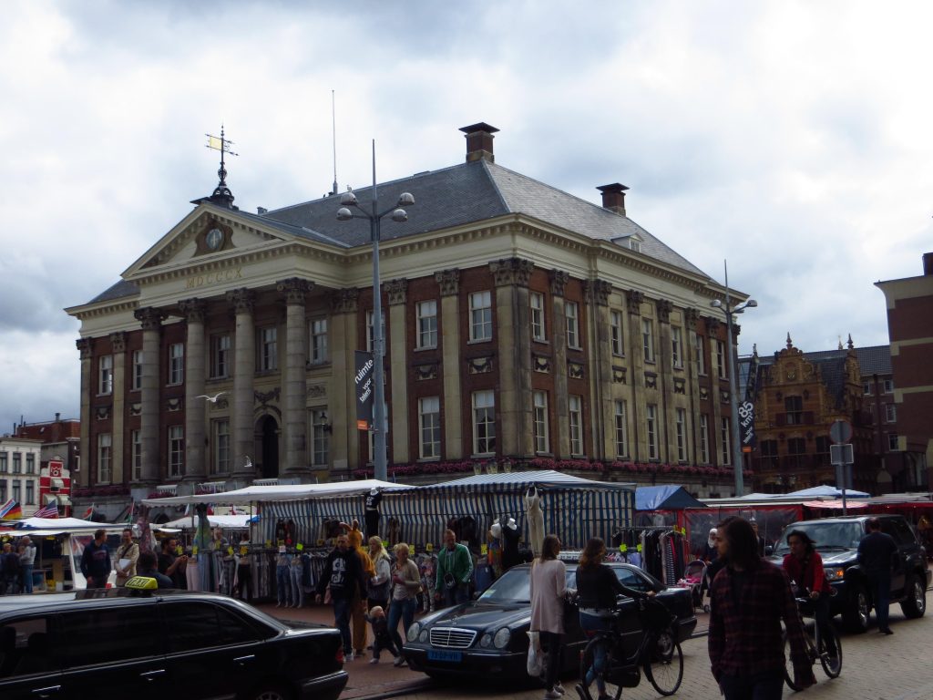Groningen - de Grote Markt.