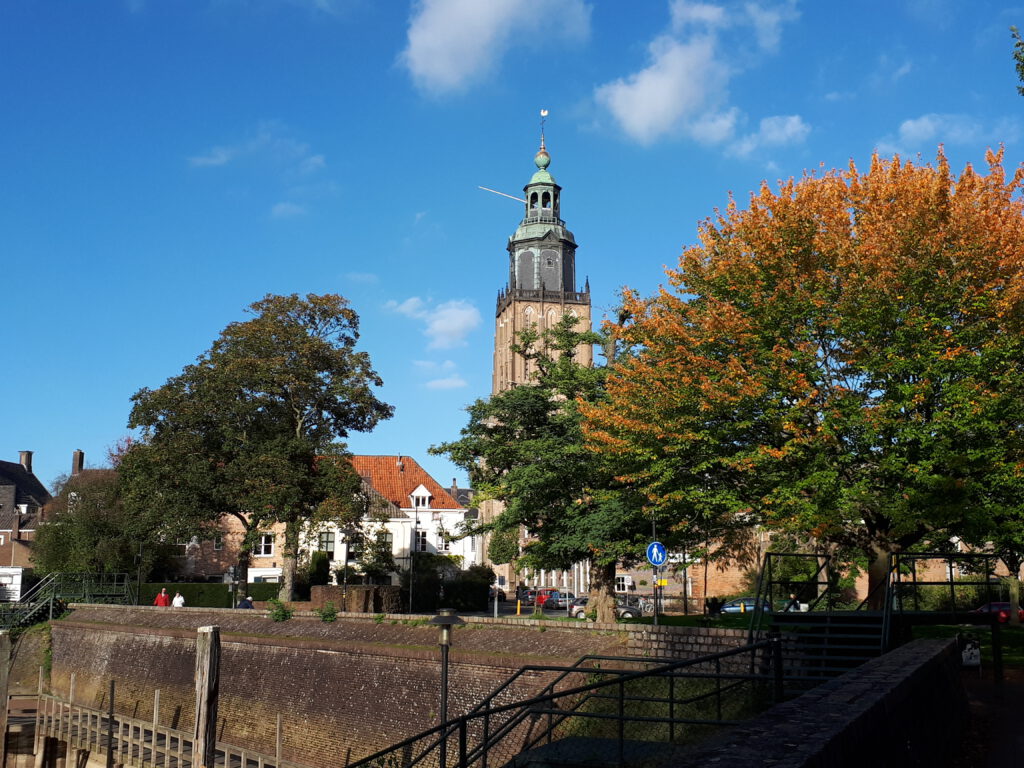 Mooie herfstkleuren in Zutphen.